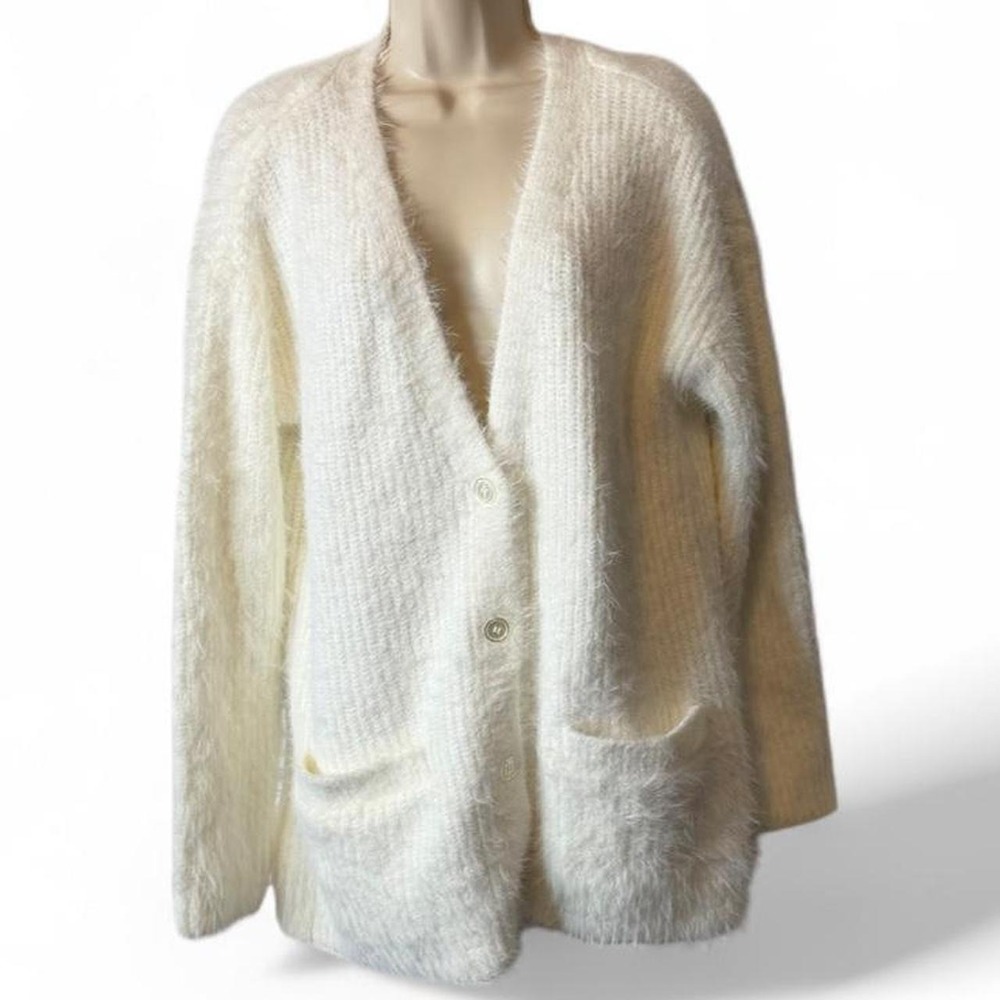 Worthington Winter White Fuzzy Eyelash Cardigan, Women's Size M
